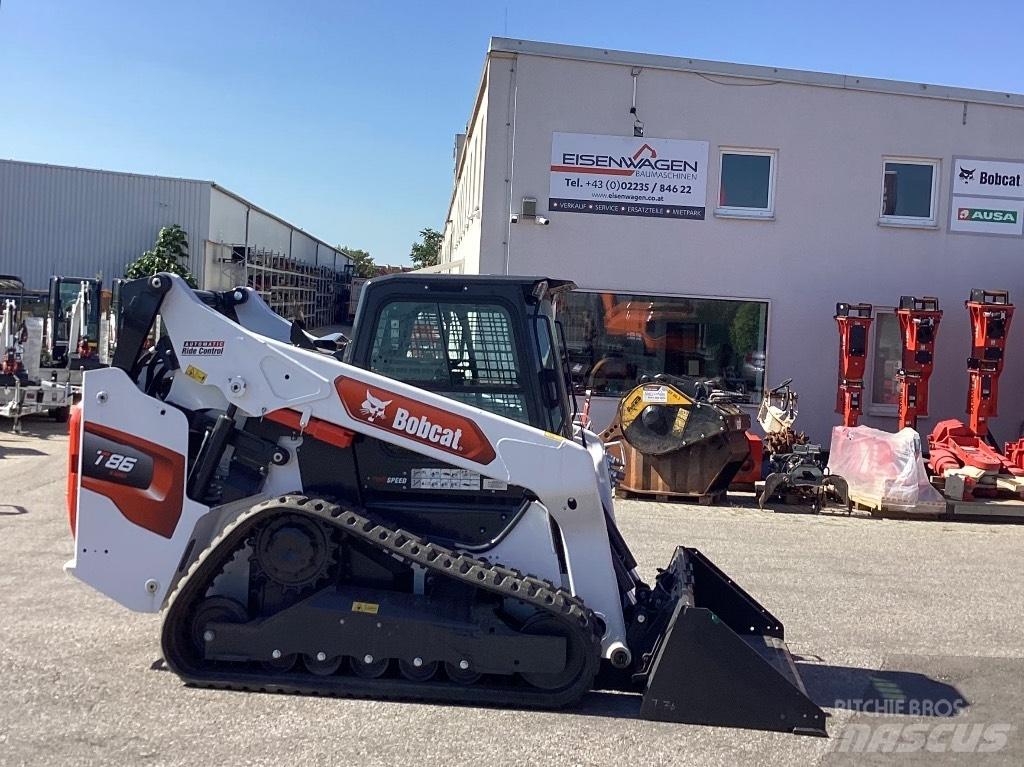 Bobcat T86 Мини товарачи
