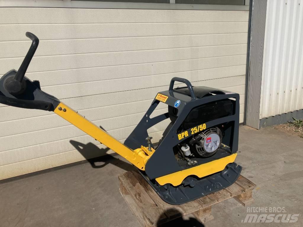 Bomag BPR 25/50 Уплътнители за плочи
