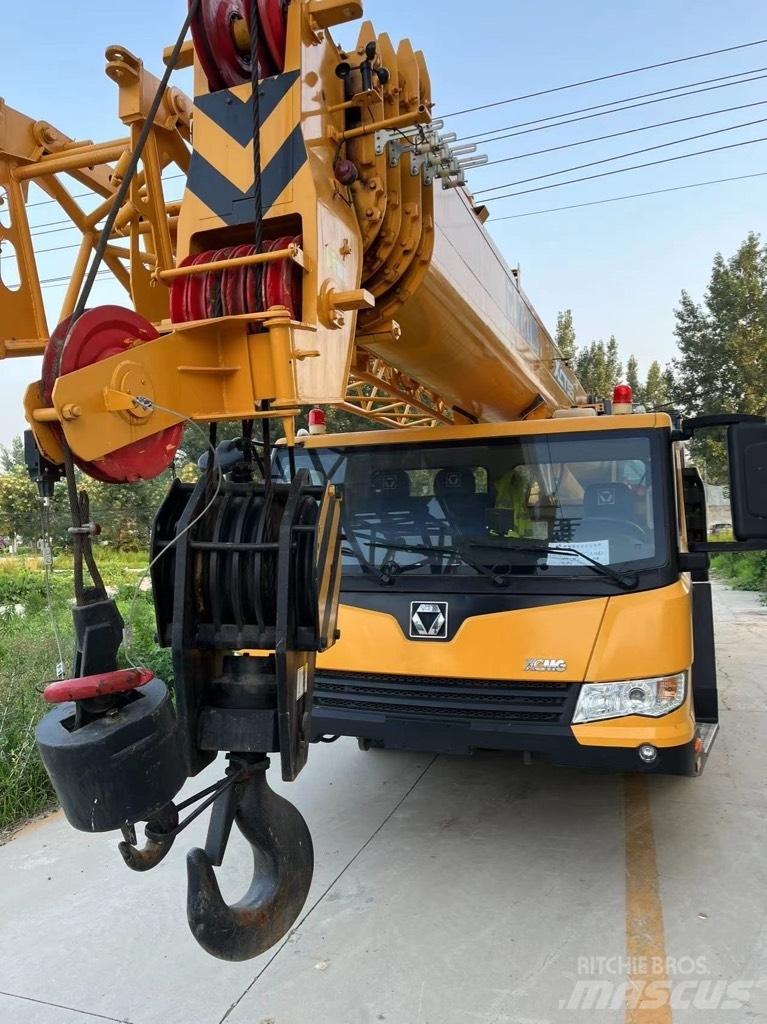 XCMG XCT 55 Всъдеходни кранове