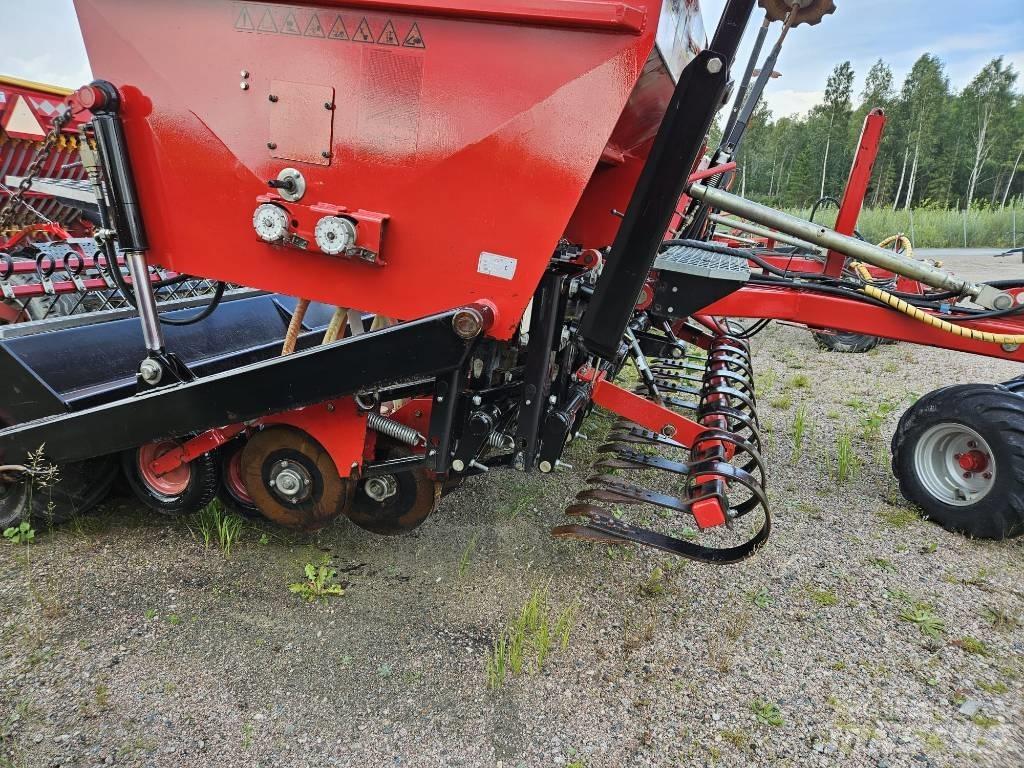 VM SK 300 Комбинирани редосеялки