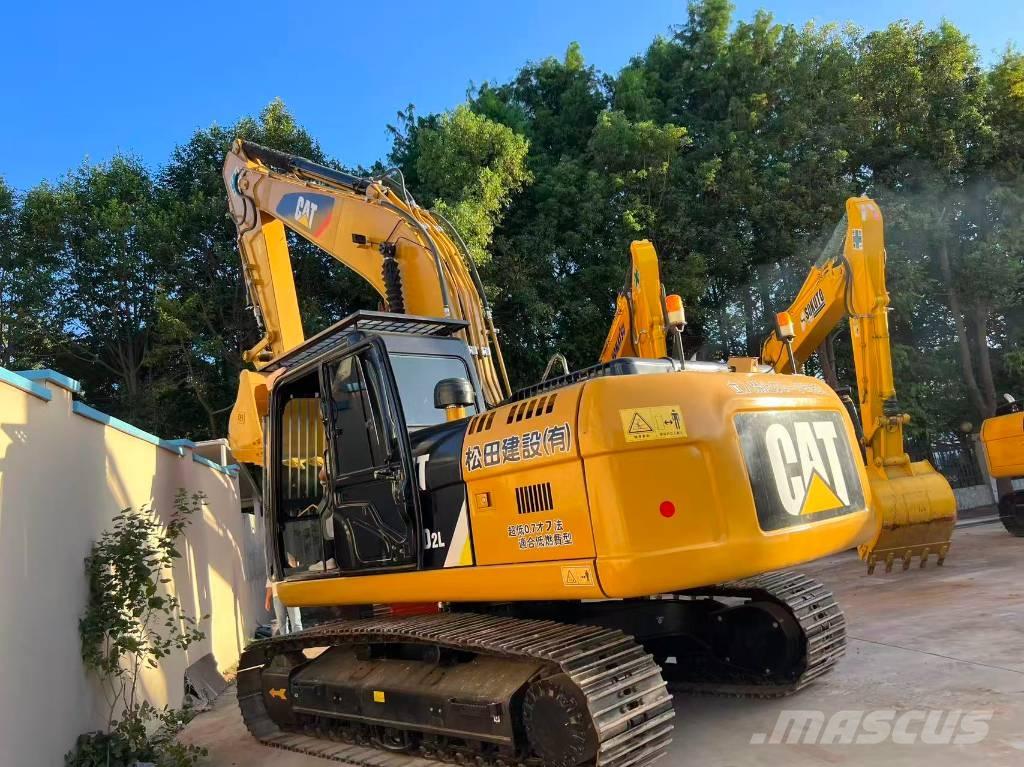 CAT 320 D Верижен екскаватор