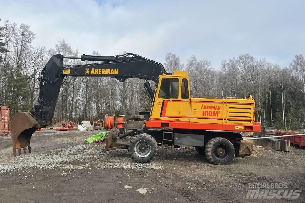 Åkerman H 10 M B Колесни екскаватори