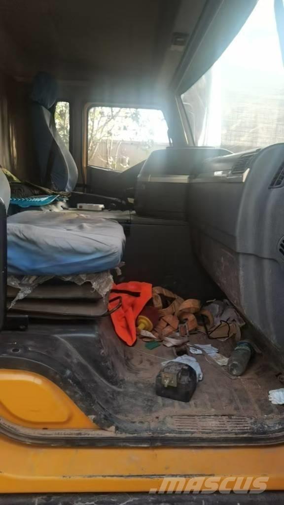 Sany STC 1000 S Всъдеходни кранове