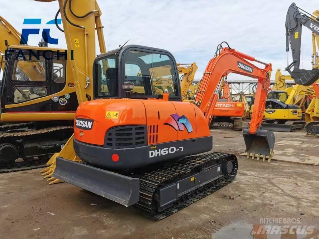 Doosan DH 60 Мини екскаватори < 7 т