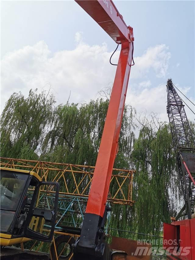 Hitachi EX 220 LC Верижен екскаватор