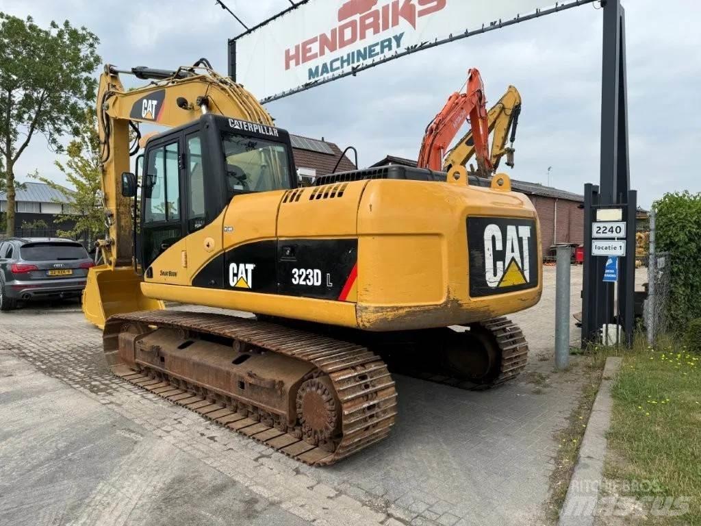 CAT 323DL (320DL) Верижен екскаватор