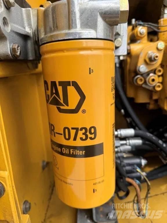 CAT 323DL (320DL) Верижен екскаватор