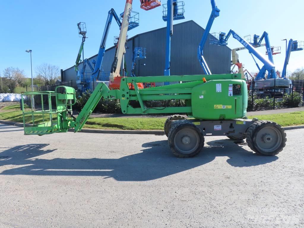 Genie Z 45/25 Съчленени стрелови подемници