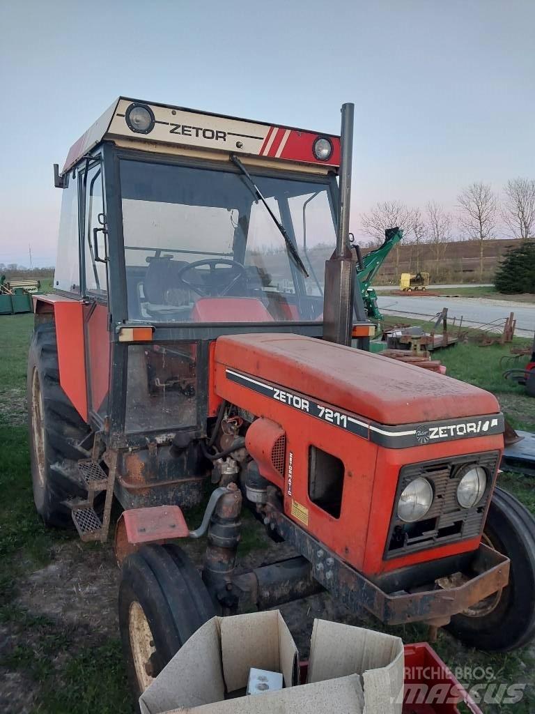 Zetor 7211 Трактори