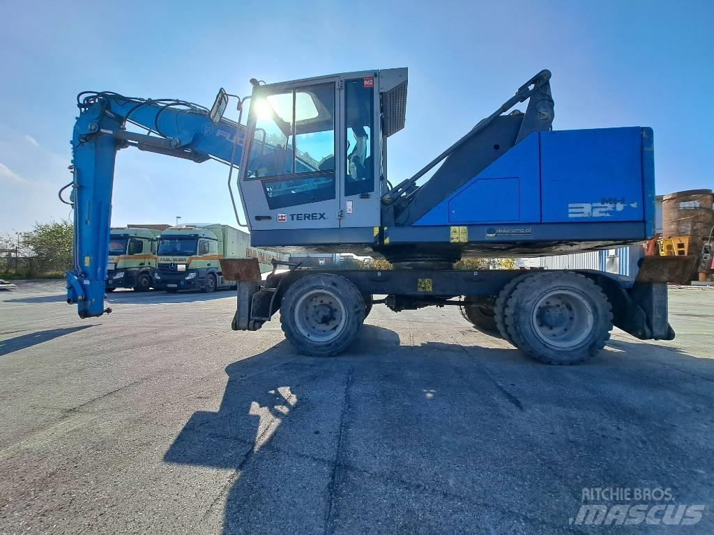 Fuchs MHL 320F Оператори на отпадъци/индустрия
