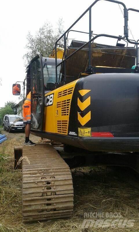 JCB JS220LC Верижен екскаватор