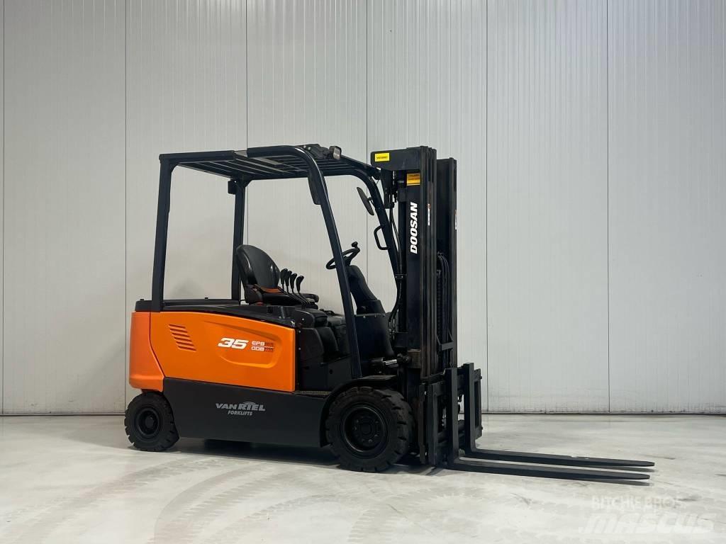 Doosan B35X-7 Електрически вилични кари-повдигачи
