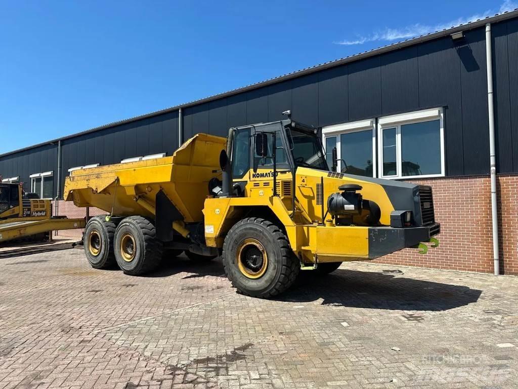Komatsu HM300-2 Дъмпери/моторни превозни средства