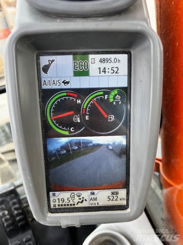 Hitachi ZX 135 US-6 Верижен екскаватор