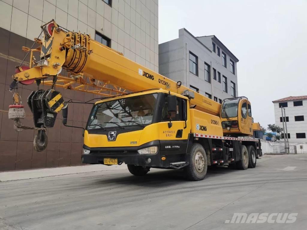 XCMG QY 25 K Всъдеходни кранове