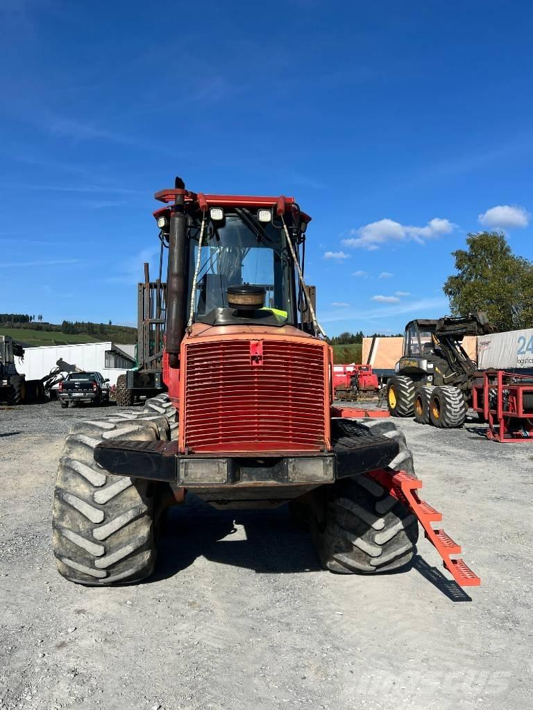 Valmet 840.2 Форуардери