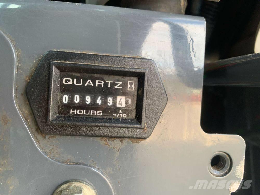 Kobelco SK 30 SR-6E Мини екскаватори < 7 т