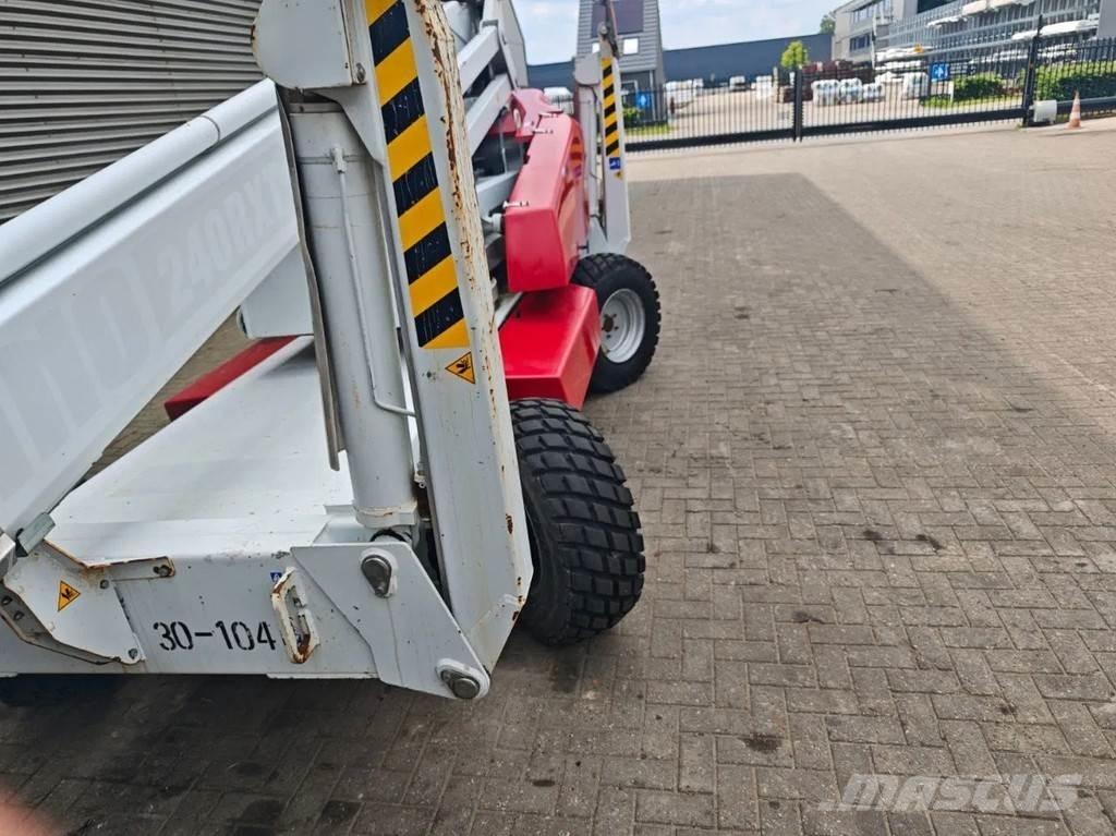 Dino 240 RXT Телескопични повдигачи
