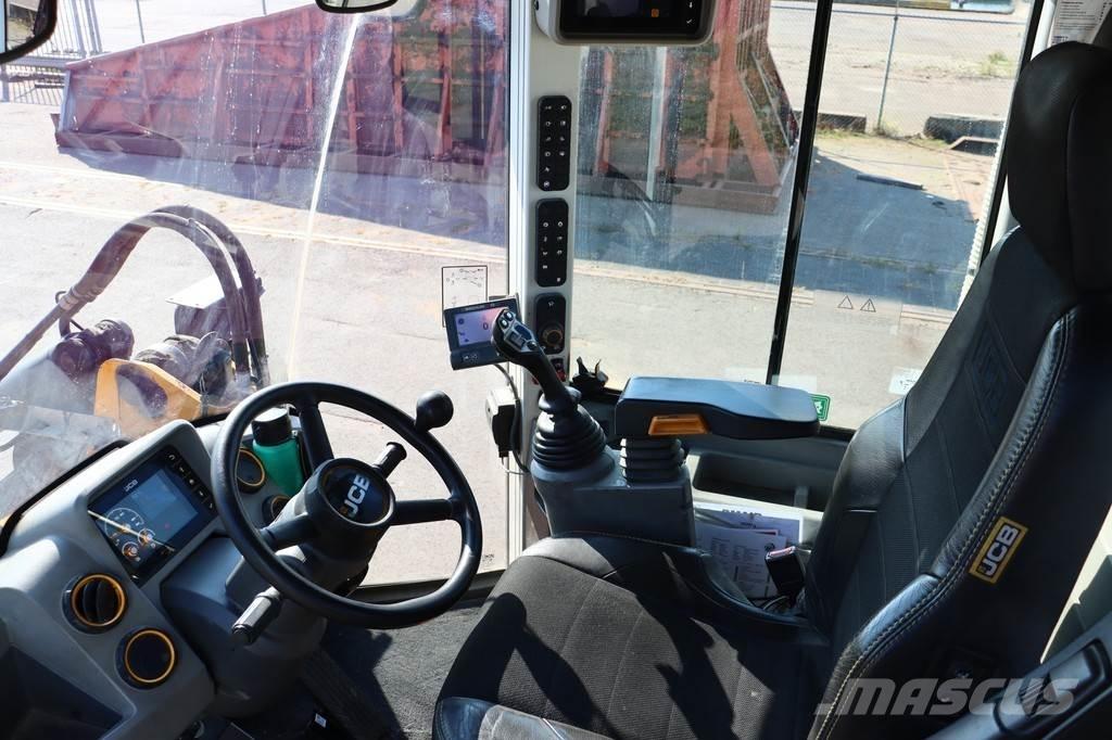 JCB 417 HT T4F Колесни товарачи