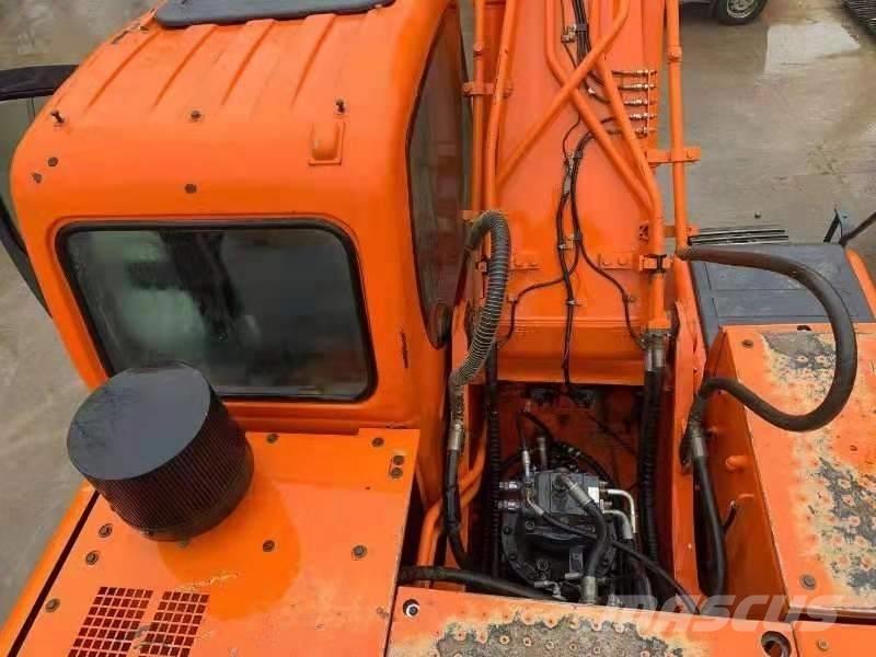 Doosan DX300LC Верижен екскаватор