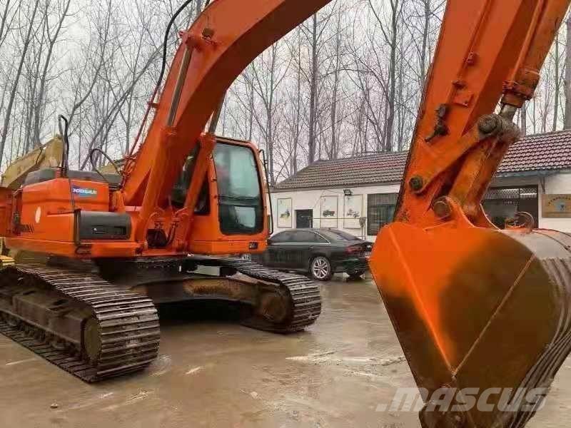 Doosan DX300LC Верижен екскаватор