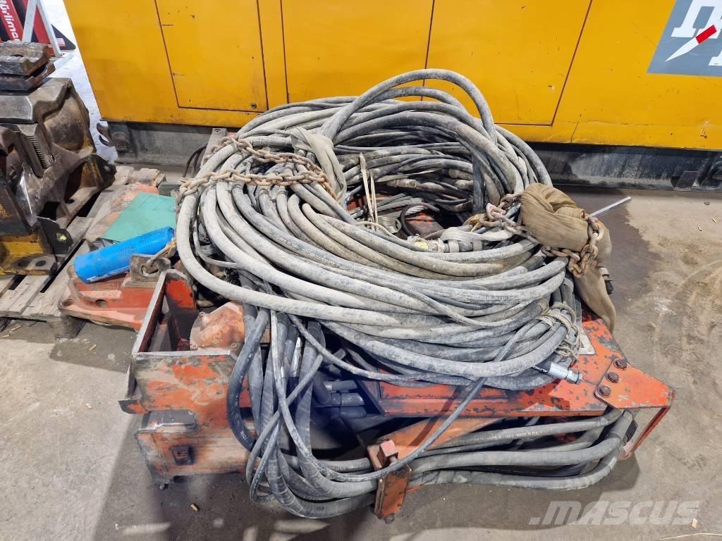 PTC 2313 Хидравлични чукове за набиване