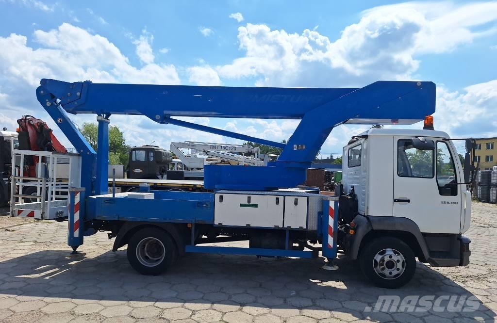 Bison TKA 30 KS Моторизирани платформи с талига