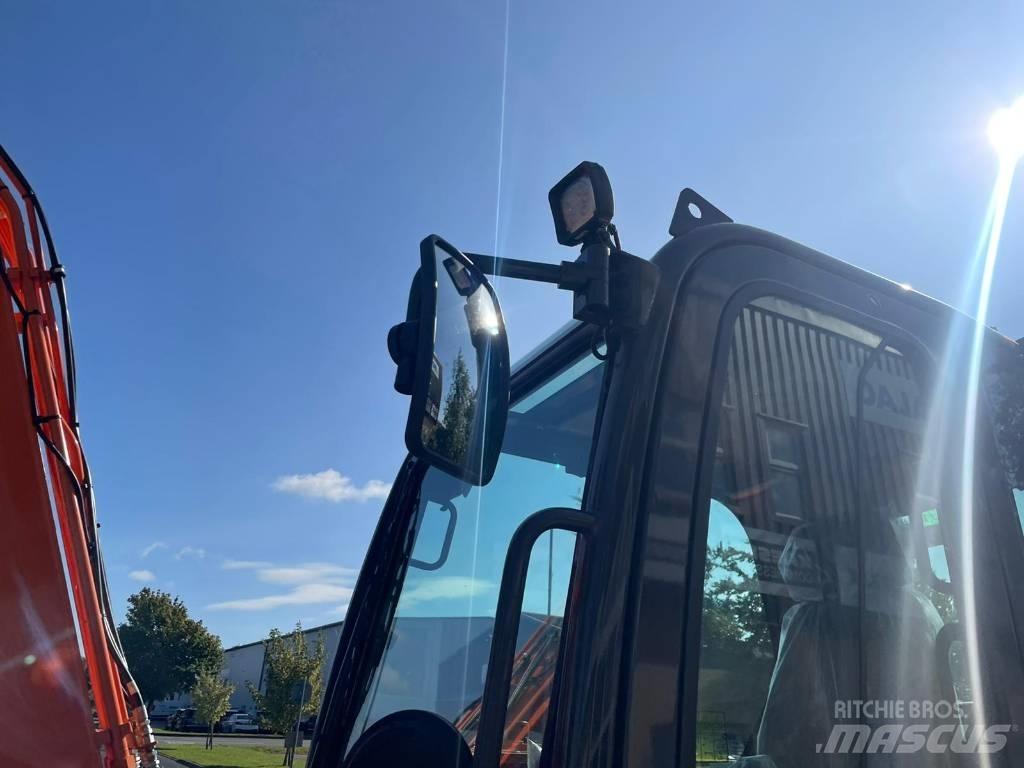 Develon DX 85 R-7 Средни екскаватори 7т - 12т