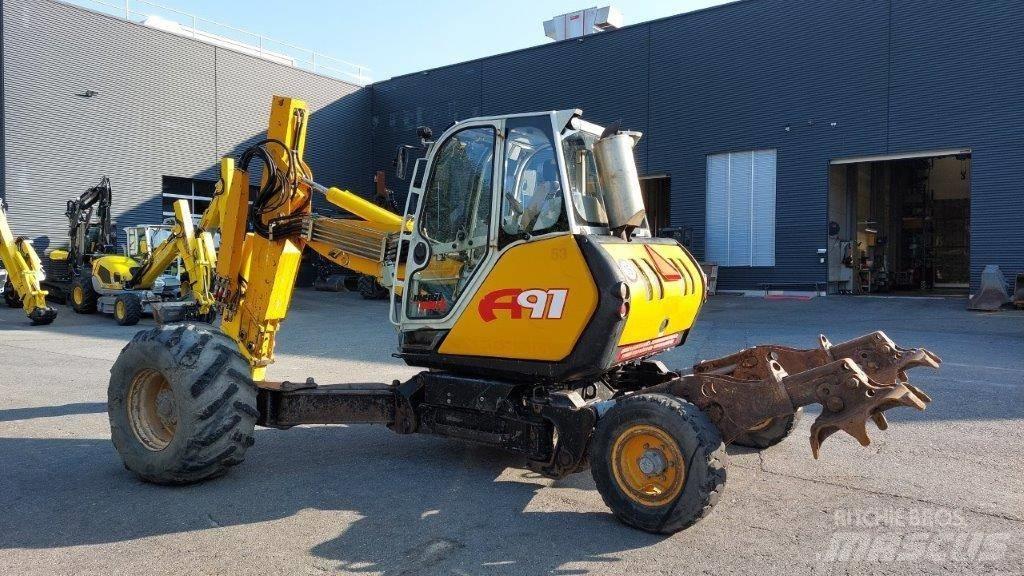 Menzi Muck A91 Mobil Колесни екскаватори