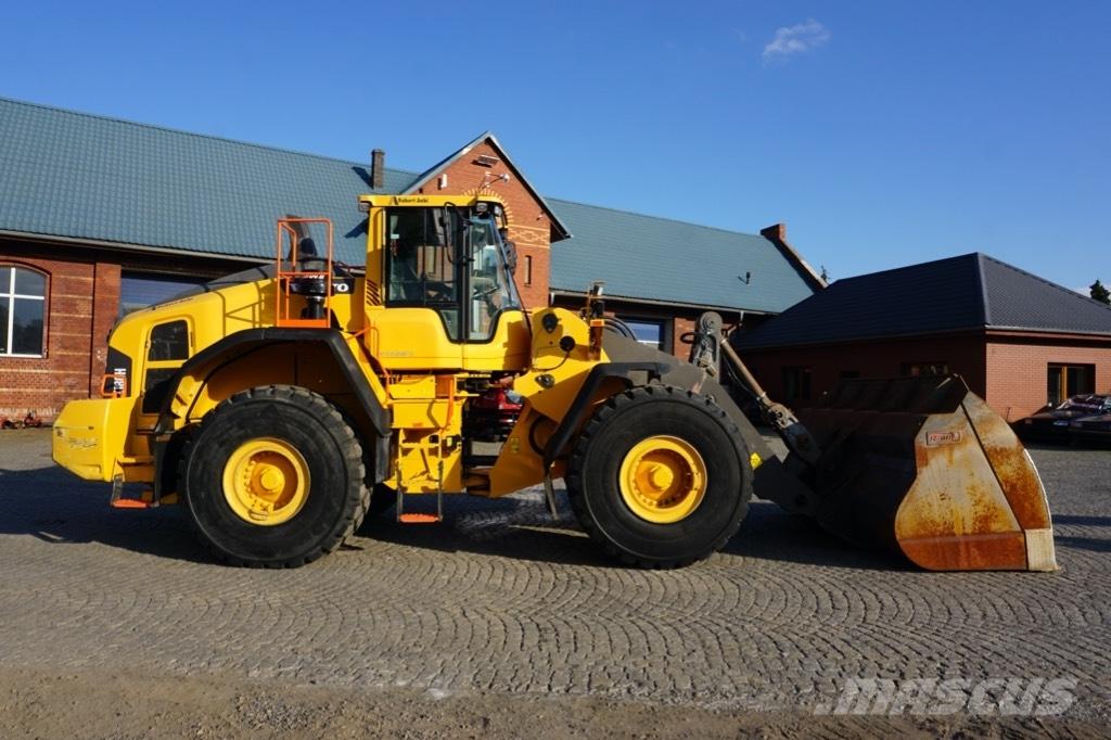 Volvo L 180 H Колесни товарачи