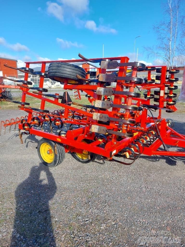 Väderstad NZF 450 Брани