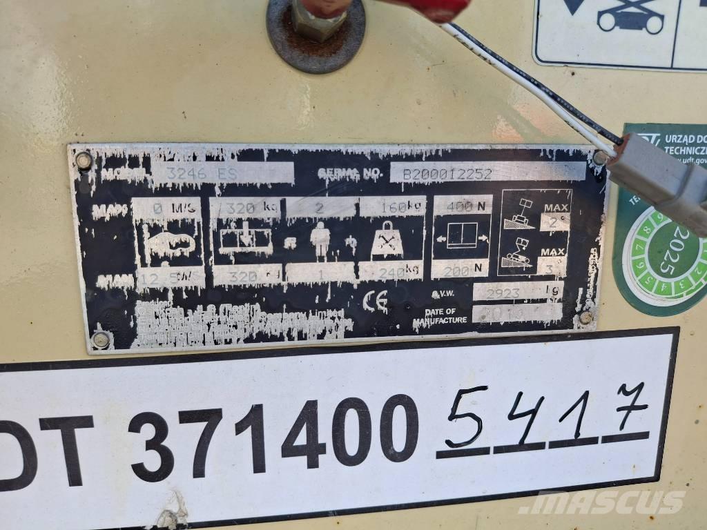 JLG 3246ES Ножични работни платформи