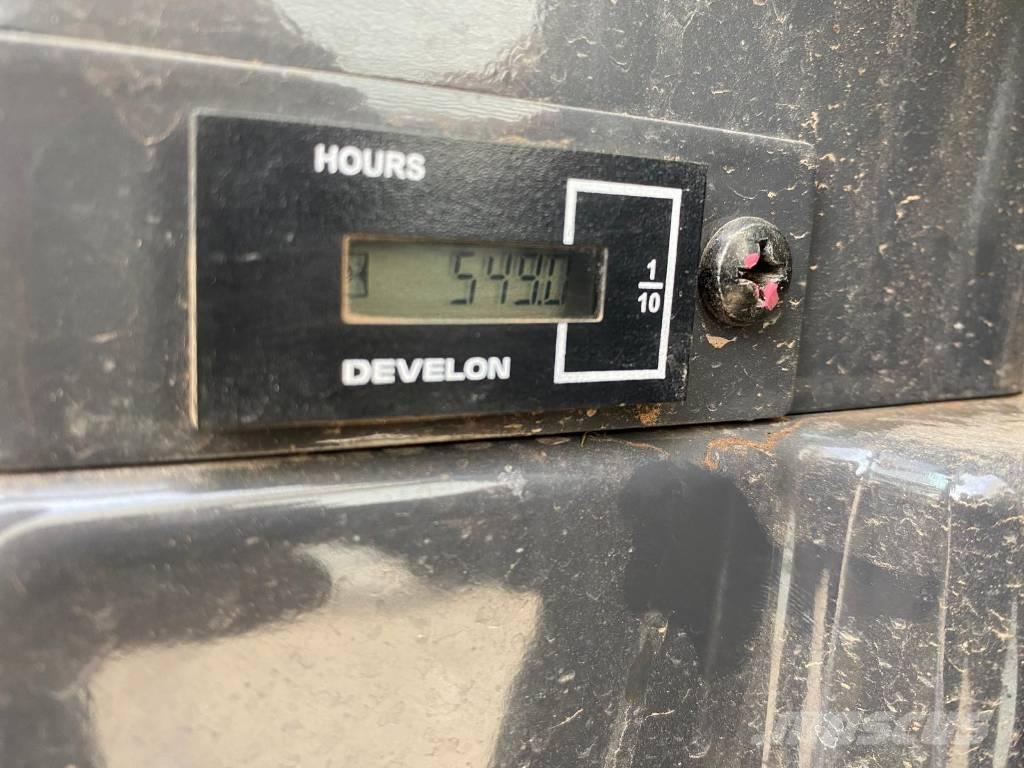 Develon DX 27 Z-7 Мини екскаватори < 7 т