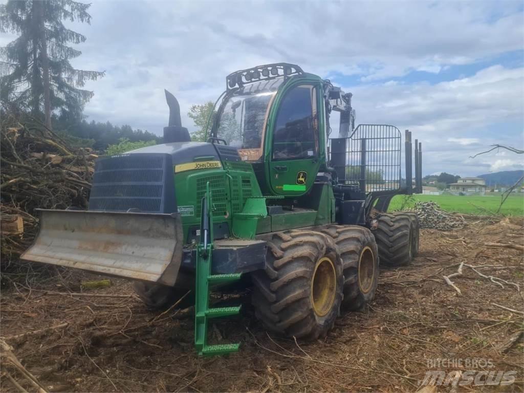 John Deere 1110 G Форуардери
