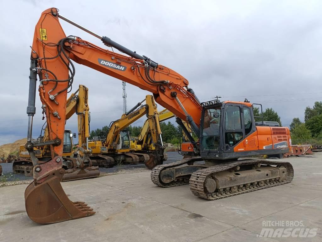 Doosan DX 255 LC-5 Верижен екскаватор