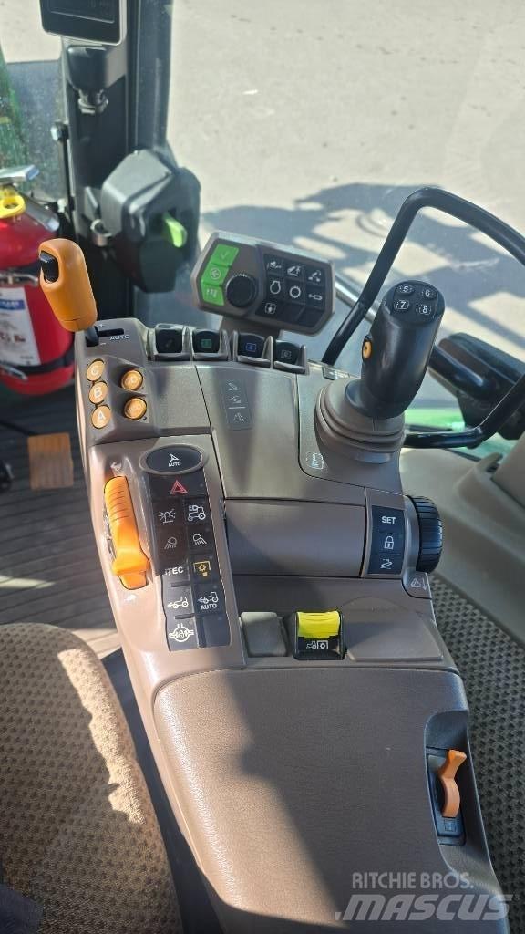 John Deere 5125R Трактори