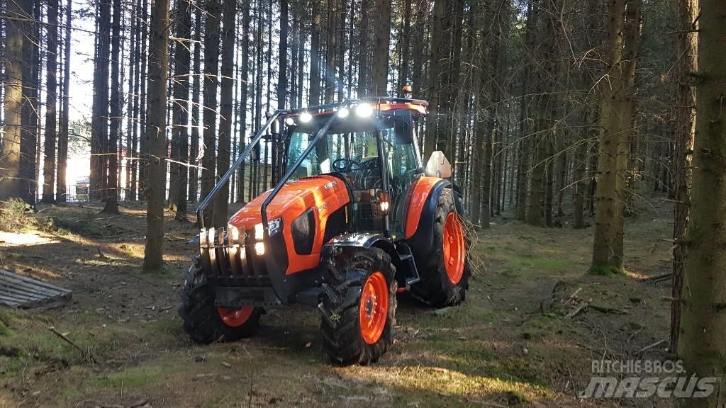 Kubota M 5-092 Трактори