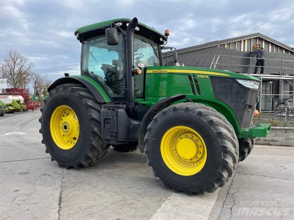 John Deere 7230 R Трактори
