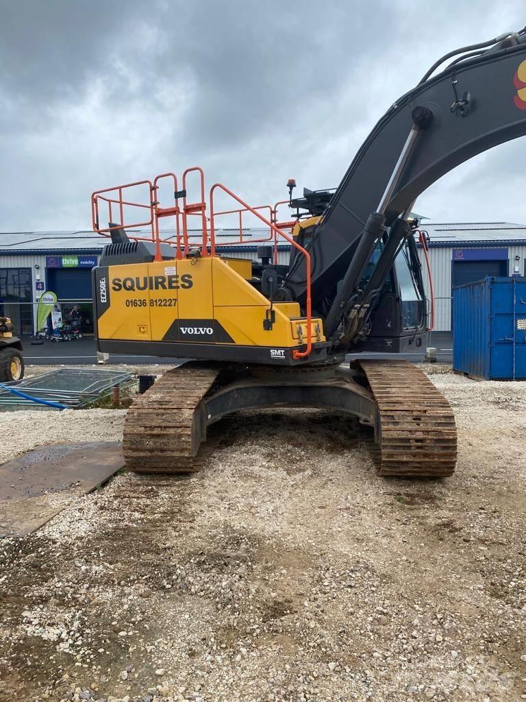 Volvo EC250 E L Верижен екскаватор