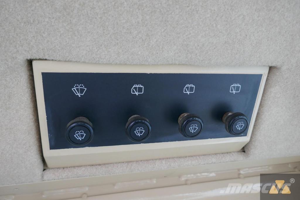 CAT D9R Ex-army Верижни булдозери
