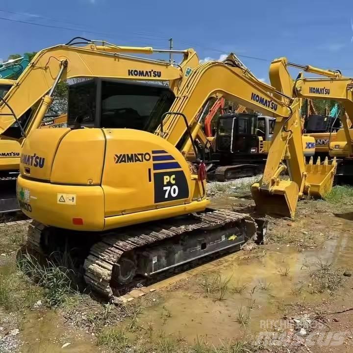 Komatsu PC70 Верижен екскаватор