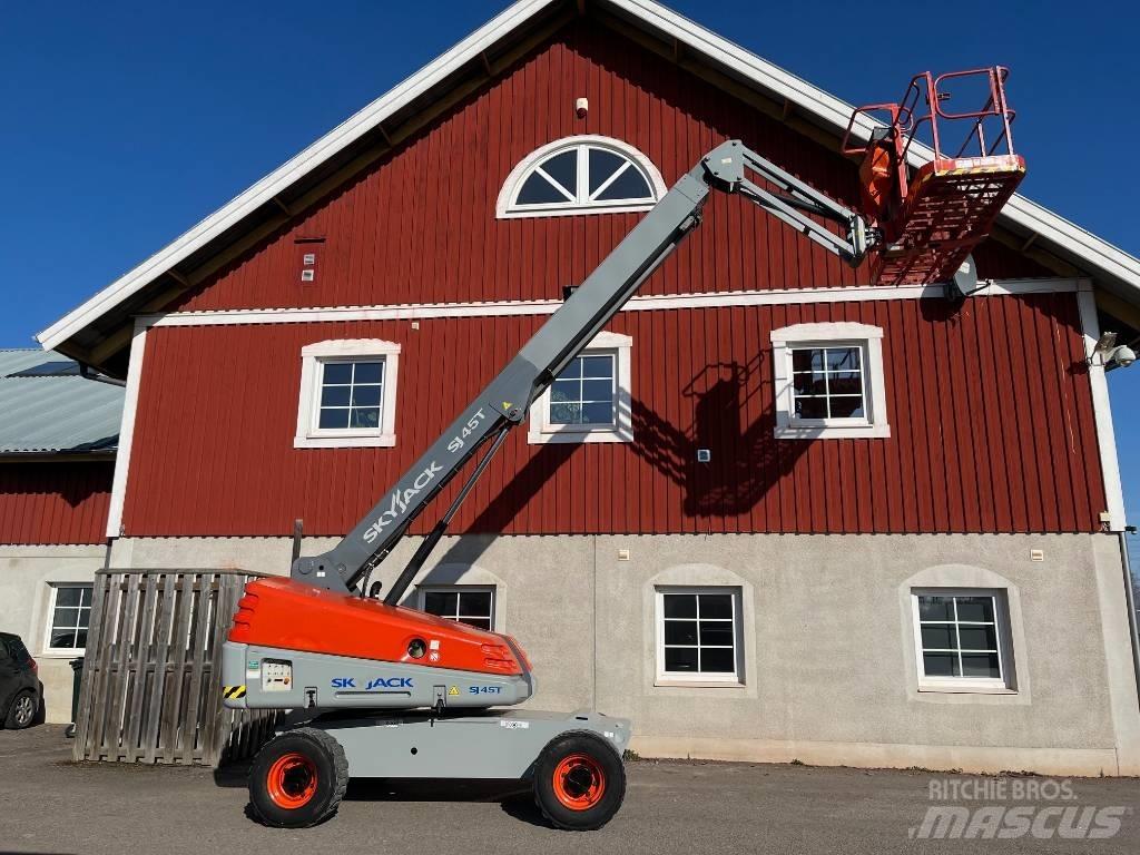 SkyJack SJ 45 T Телескопични повдигачи
