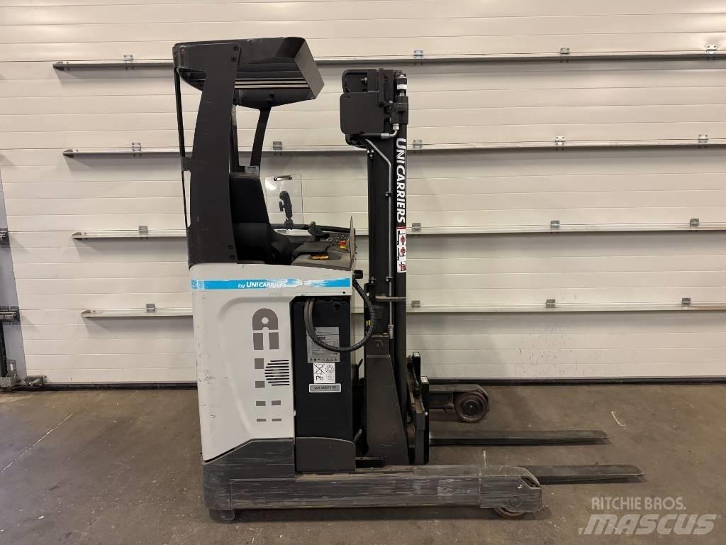 UniCarriers ULS 120 Ретрак/ Високоповдигач с изместване на вилката напред