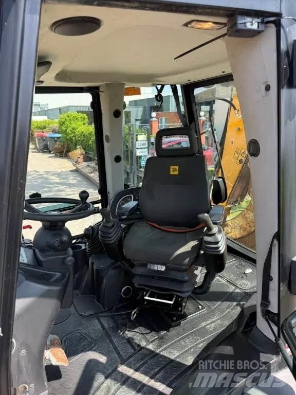 JCB 5CX (4CX 3CX) Товарач със заден ексватор