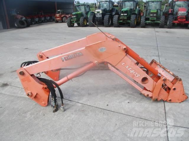 Kubota LA1403 Loader Трактори