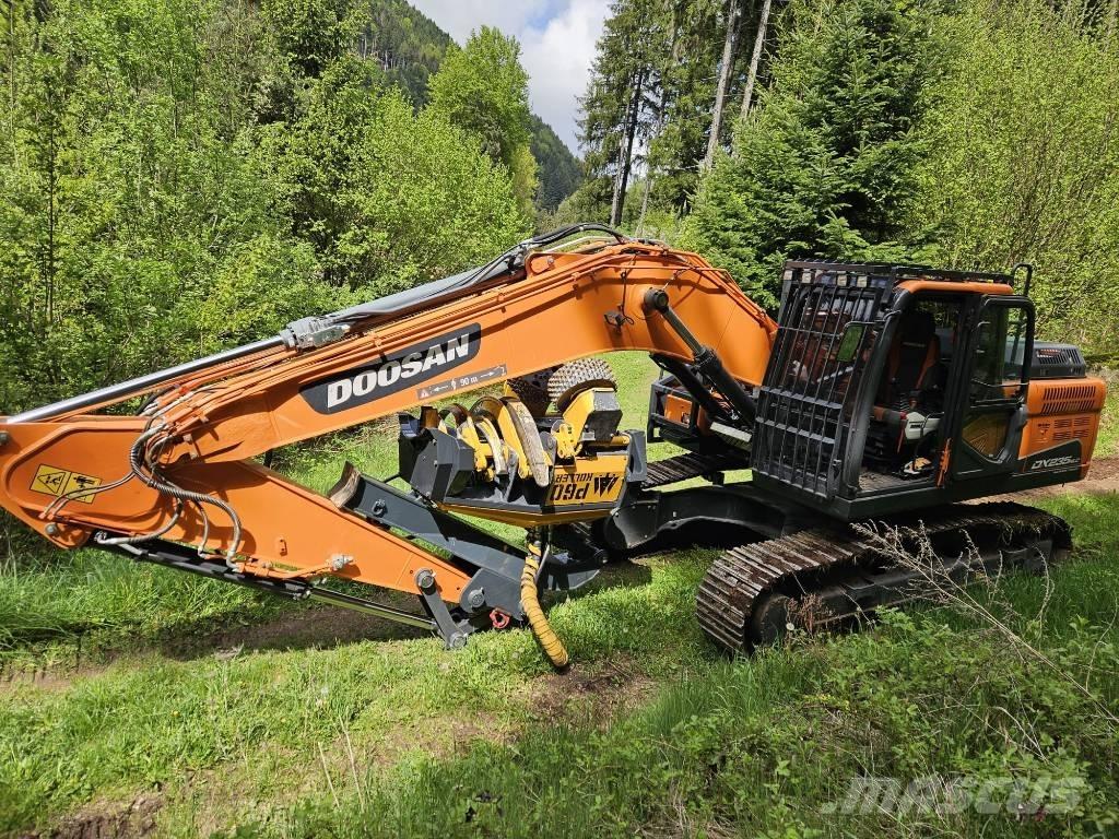 Doosan DX 235 NLC - 5 Екскаватори