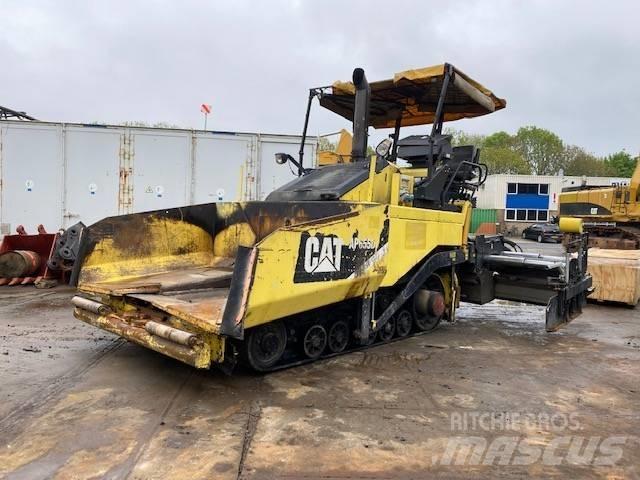 CAT AP 655 D Машини за асфалт