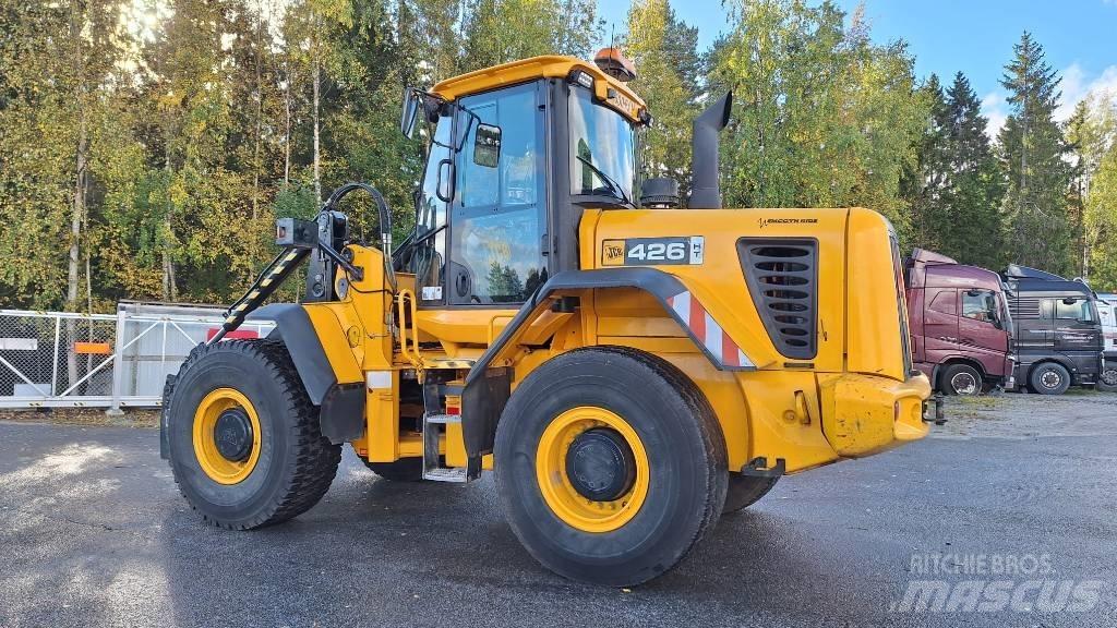 JCB 426 HT Колесни товарачи