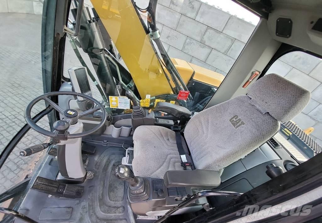 CAT M313 D Колесни екскаватори