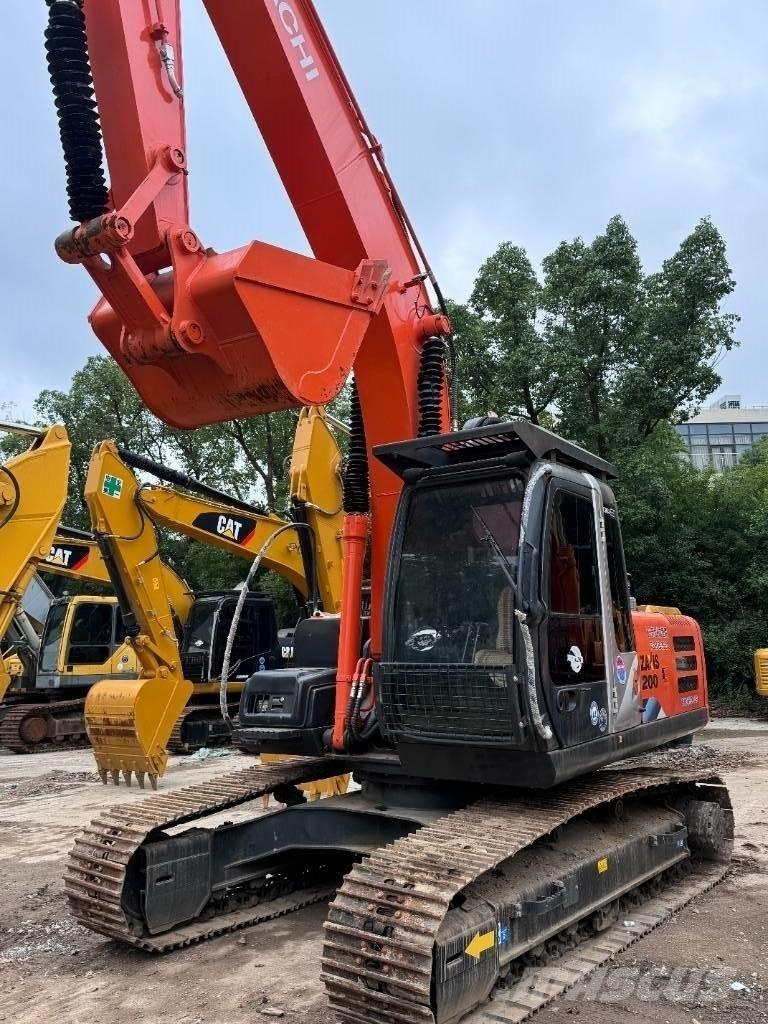 Hitachi ZX 200 Верижен екскаватор